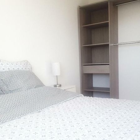 Appartement Sur L'Ile De Nantes - Place De Parking Gratuit Exterior photo